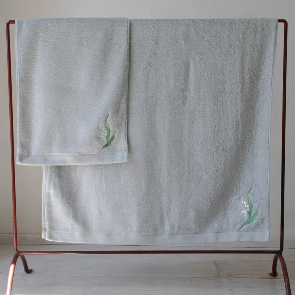ミュゲ刺繍バスタオル