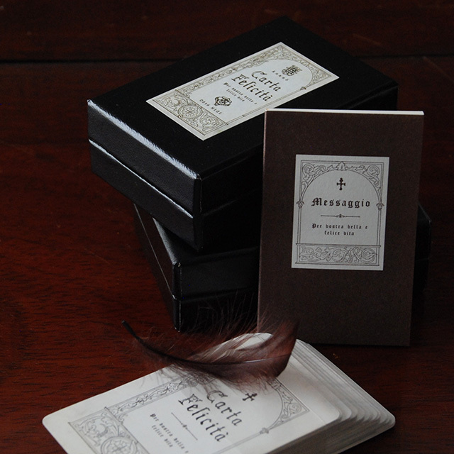 小物デザイナー、アーティスト anano